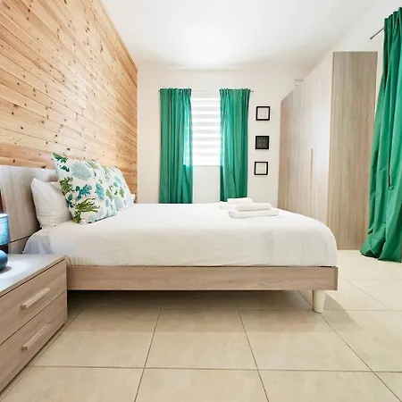 Hilltop Retreat *