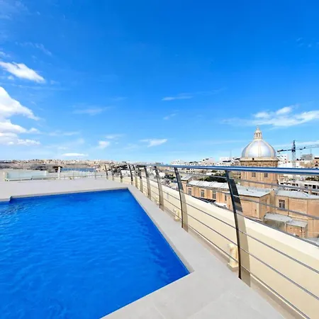 Hilltop Retreat * Kalkara
