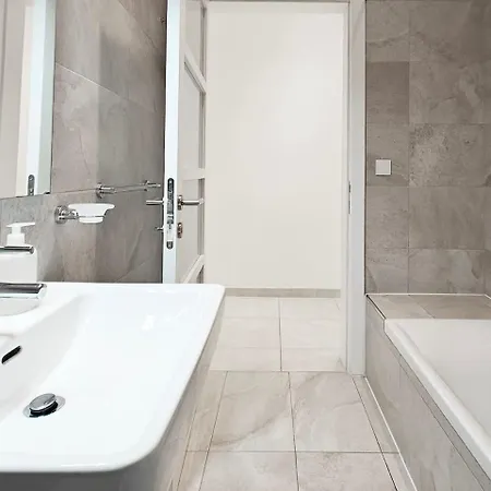 Hilltop Retreat Kalkara